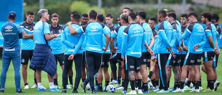 Grêmio faz treino fechado em preparação para enfrentar o RB Bragantino no domingo