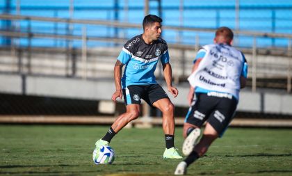 Grêmio retorna de São Paulo e realiza primeiro treino focado no Fortaleza