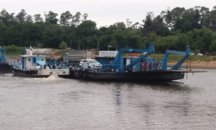 Rio Jacuí sobe e serviço de balsa está suspenso