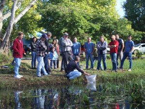 Cerro Branco: Lago Municipal recebe doação de carpas