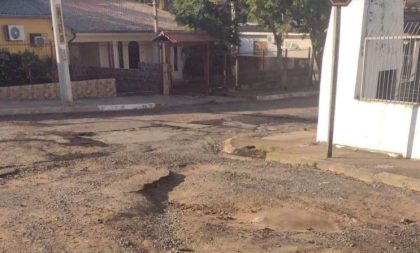 Condições de rua no Bairro Carvalho gera indicação na Câmara