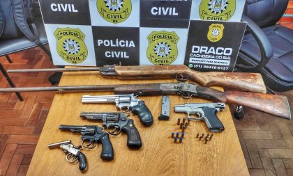 Polícia apreende 7 armas e munições em ação no Bairro Vila Nova