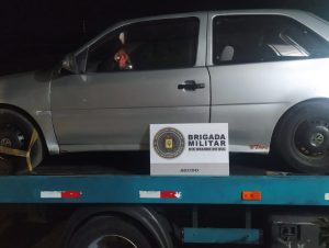 Dupla em carro de Cachoeira do Sul é presa por tráfico