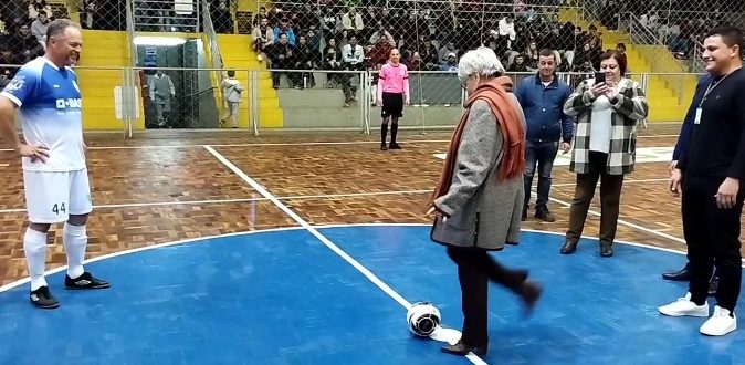 Cerimônia marca início da Terceira Divisão do Futsal no Derlizão