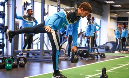 Treino físico marca retorno do plantel gremista após descanso