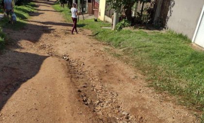 Precariedade de rua no Promorar gera indicação na Câmara