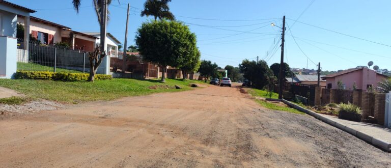 Problemas em vias do Ponche Verde motivam pedidos de providências