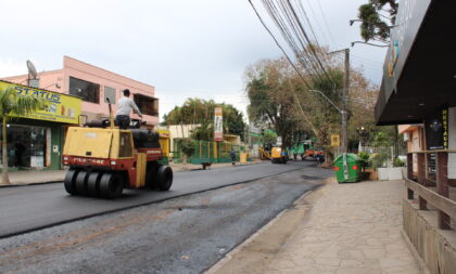 Começa neste sábado a pintura da sinalização da Rua David Barcelos