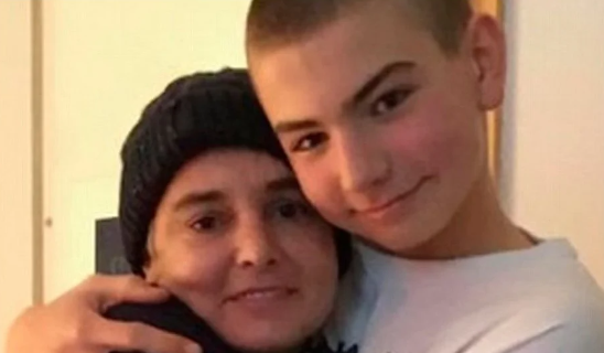 Cantora Sinéad O' Connor perdeu o filho Shane, de 17 anos, para a depressão