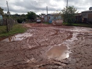 Quadra W no Bairro Funcap está abaixo de lama