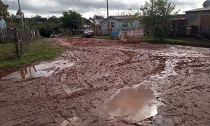 Quadra W no Bairro Funcap está abaixo de lama