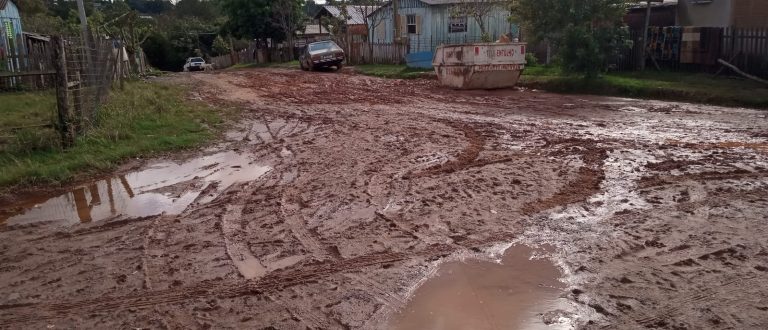 Quadra W no Bairro Funcap está abaixo de lama