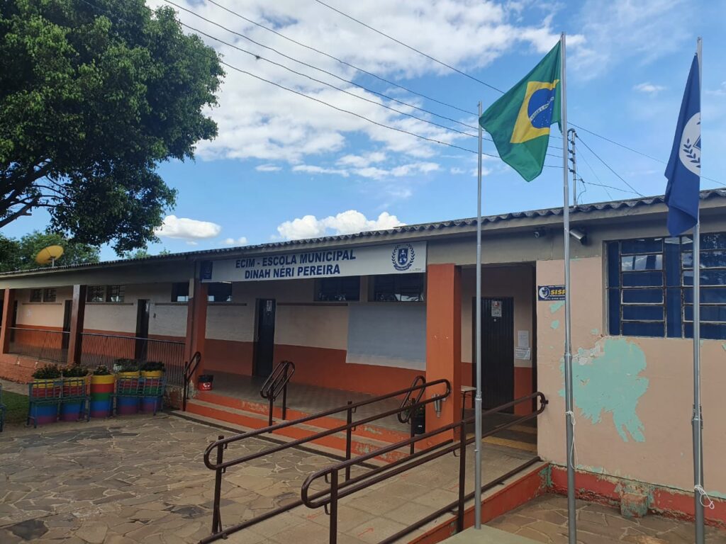 Com o fim das escolas cívico-militares, a Escola Dinah Néri, em Cachoeira do Sul, poderá voltar para o ensino regular / Foto: Arquivo/OC