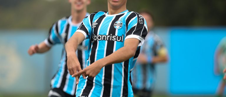 Grêmio goleia o Juventude e garante vaga na decisão do Gauchão Sub-17