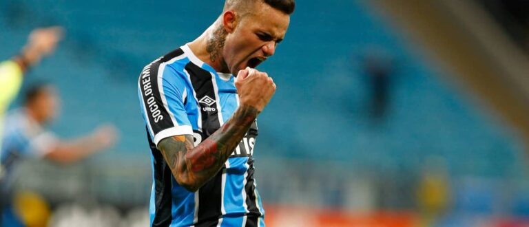 Grêmio define a contratação do atacante Luan