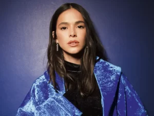 Besouro Azul: Bruna Marquezine, a “Jenny”, confessa insegurança sobre carreira internacional