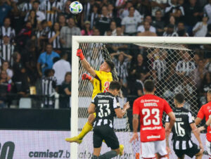 Inter é superado pelo líder Botafogo