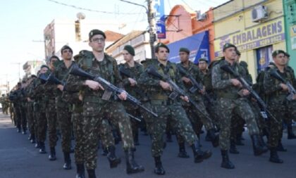 Desfile de Independência: 36 escolas e entidades participam