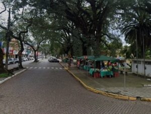 Lanches na Bonifácio: indicação pede campanha contra lixo