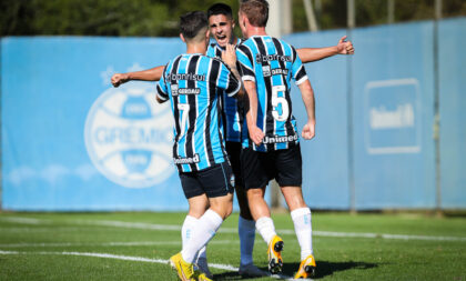 Grêmio sai em vantagem sobre o Athletico-PR pela abertura das oitavas na Copa do Brasil Sub-20