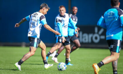 Grêmio finaliza preparativos para enfrentar Fluminense na Arena