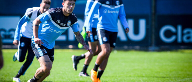 Tricolor abre semana de treinamentos com foco na Copa do Brasil