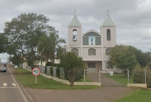 Paróquia interditada há 3 anos mobiliza católicos