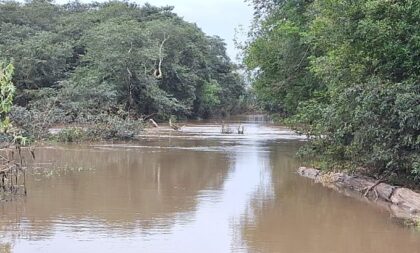 SMIT recupera cabeceiras de duas pontes após chuvarada