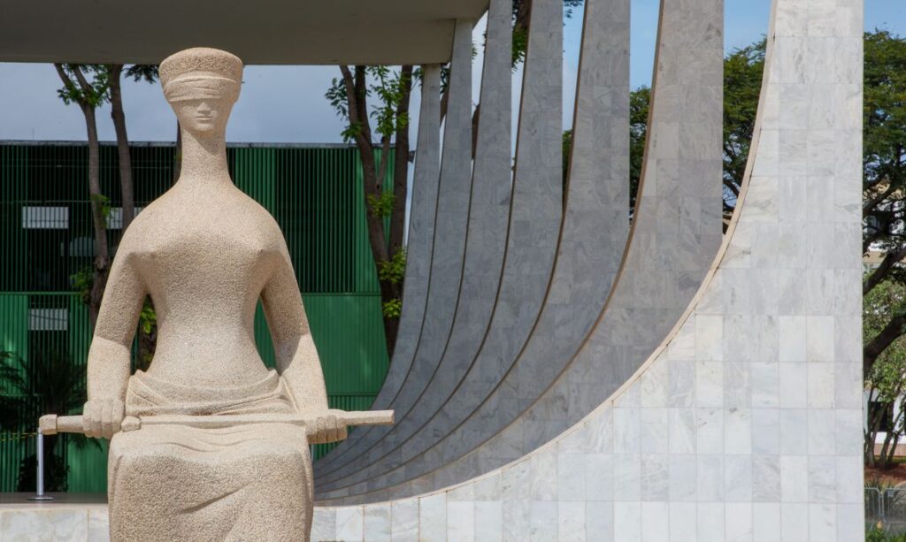 STF entende que contribuição assistencial compulsória a sindicatos é constitucional e essencial ao funcionamento das entidades / Foto: Fabio Rodrigues-Pozzebom/ Agência Brasil