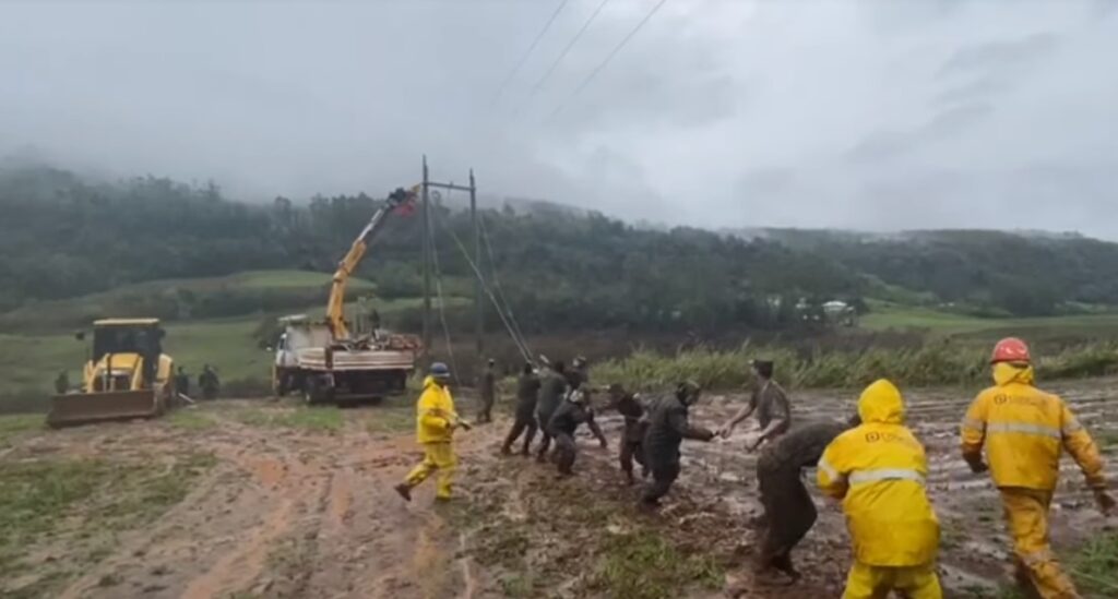 Exército atuando no VT / Crédito: OC/Reprodução