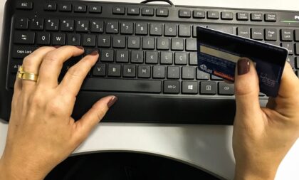 Câmara aprova urgência para limite do juros do cartão de crédito
