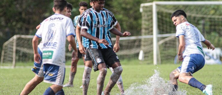 Grêmio goleia o Aimoré pelo Estadual Sub-15