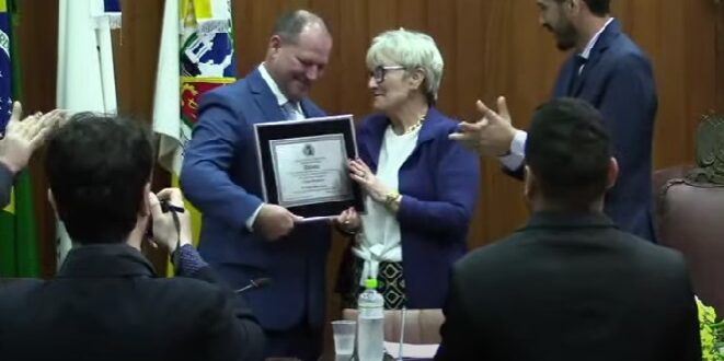 AO VIVO: Paulo Alex Falcão recebe título de Cidadão Benemérito