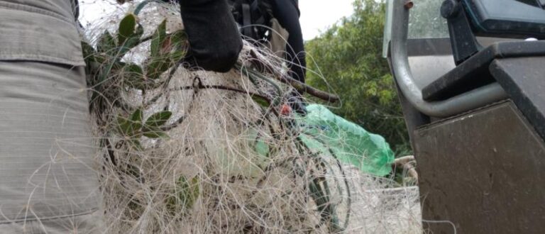 Polícia Ambiental combate pesca ilegal no Rio Jacuí