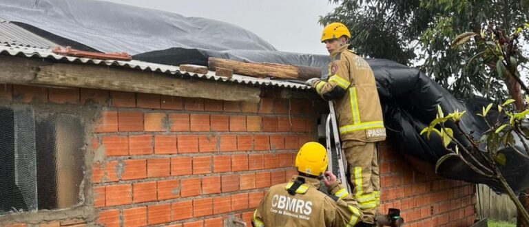 Tempestade de granizo causa danos no interior de Encruzilhada do Sul