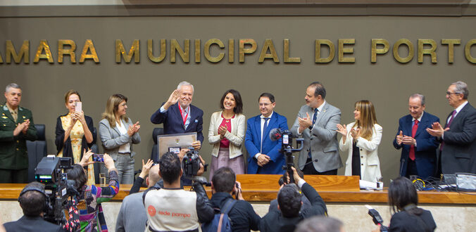 Jornalista cachoeirense recebe título de Cidadão de Porto Alegre