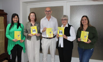 Livro “Coletânea de Contos e Crônicas dos Professores da Rede Municipal” será lançado no domingo