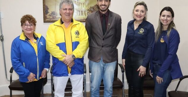 Câmara recebe governador do distrito LD-3 do Lions Clubs