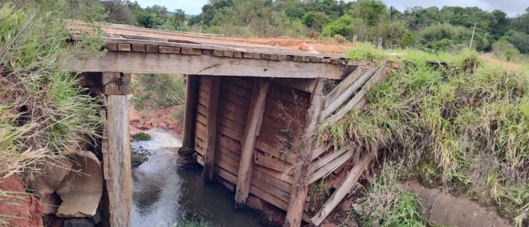 Condições da Ponte do Pertile motivam pedido de providências