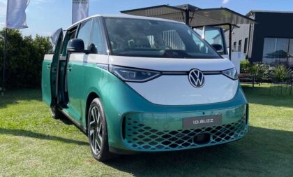 Kombi elétrica: o que esperar da novidade que chega ao Brasil