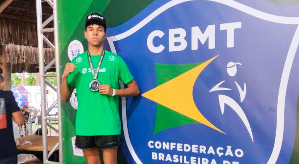 Com apoio da Sicredi, cachoeirense é vice-campeão de muay thai no Rio