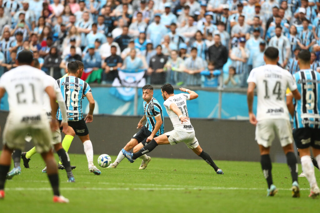 Tricolor foi superado pelo Timão na 34ª rodada do Brasileirão / Foto: Lucas Uebel/Grêmio