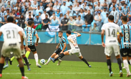 Grêmio perde para o Corinthians e se distancia do título no Brasileirão 2023