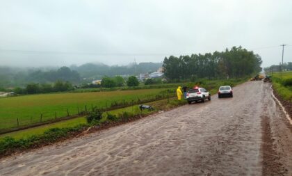 Acidente com carro de Cachoeira termina em morte na ERS-348