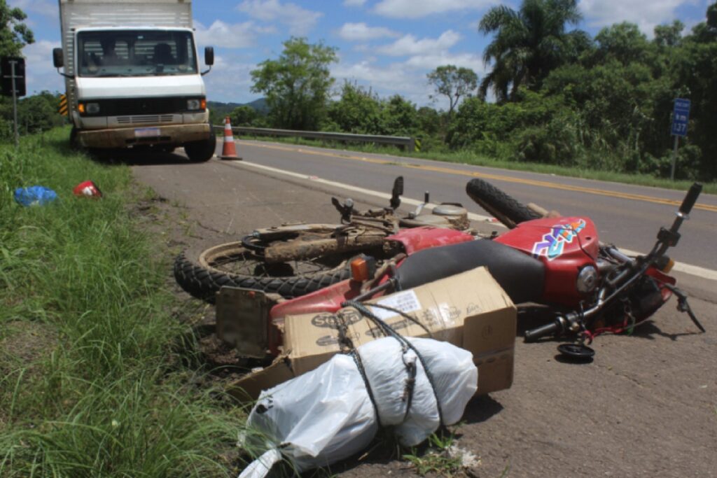 Acidente na RSC-287: colisão traseira de moto contra caminhão tirou a vida de morador do interior de Candelária / Foto: Diego Foppa/Folha de Candelária