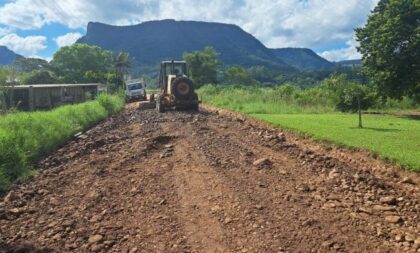 Cerro Branco: Secretaria recupera Estrada da Linha Santo Antônio