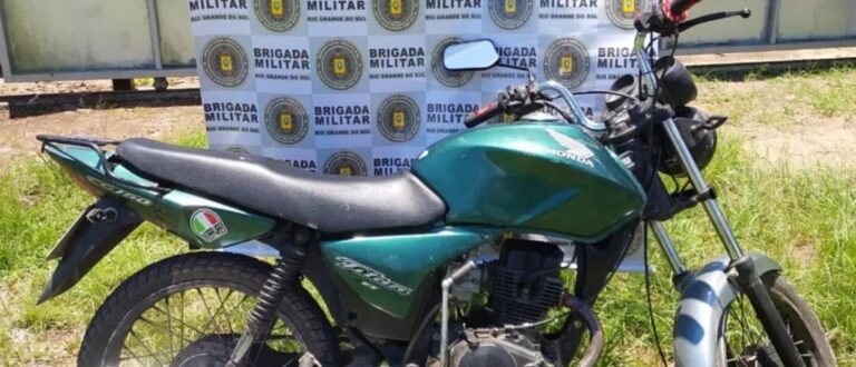 Pelotão Rodoviário de Novo Cabrais prende homem com moto por adulteração