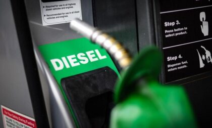 Petrobras reduz em R$ 0,27 o litro do diesel nas refinarias