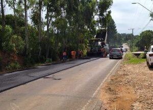 Daer investe R$ 2,4 milhões no recapeamento da Estrada da Ferreira