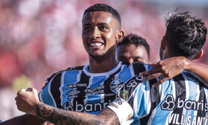 Grêmio vence Brasil de Pelotas no Bento Freitas